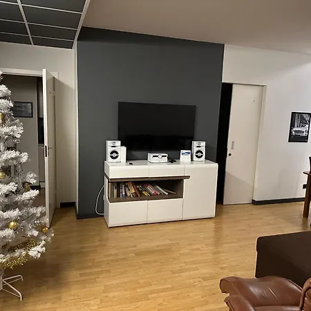 New Modern 4-room With Big Balcony And Undeground Parking In Center Of Korter *