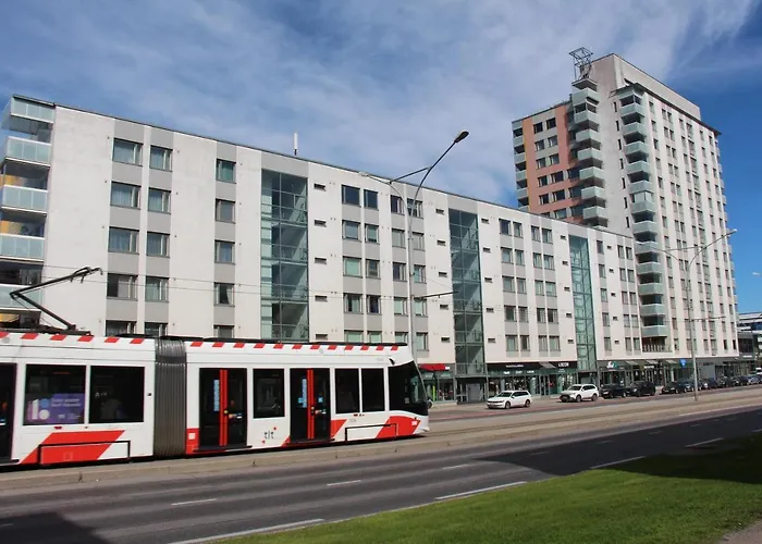 New Modern 4-room With Big Balcony And Undeground Parking In Center Of * Tallin