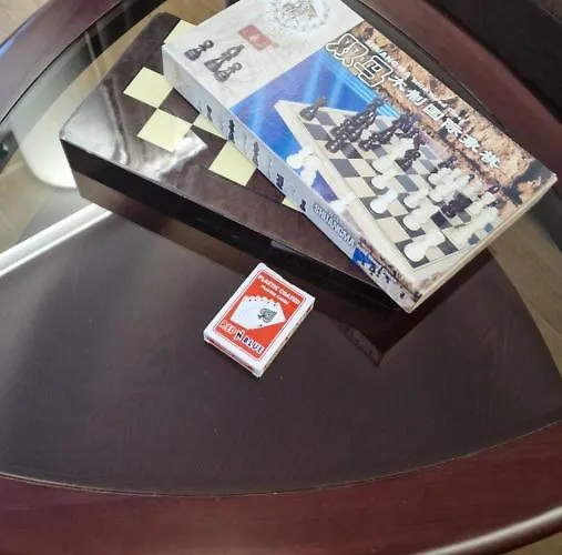 New Modern 4-room With Big Balcony And Undeground Parking In Center Of טאלין